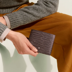 Carteira Montblanc 4810 8CC 