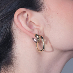 Brinco Argola em Ouro Amarelo 18K 