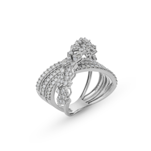 Anel com Diamantes em Ouro Branco 18K