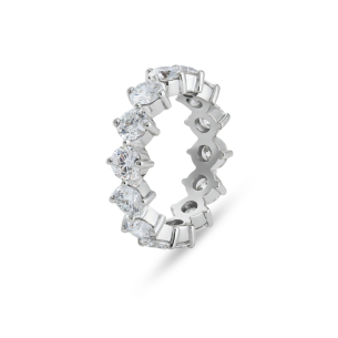 Aliança com Diamantes em Ouro Branco 18K 