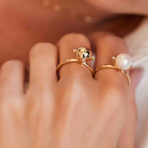 Anel com Diamantes em Ouro Amarelo 18K