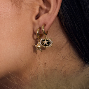 Brincos Charm Fivelas em Ouro Amarelo 18K com Diamantes