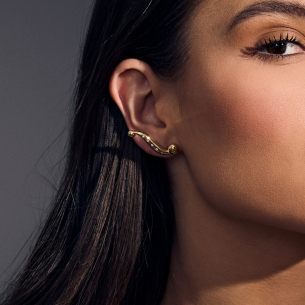 Earcuff Luz em Ouro Amarelo 18K com Diamantes