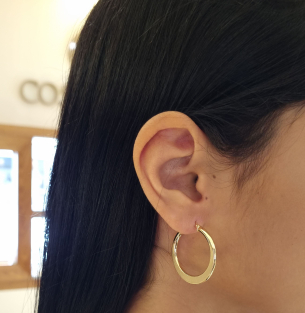 Brinco Argola em Ouro Amarelo 18K 