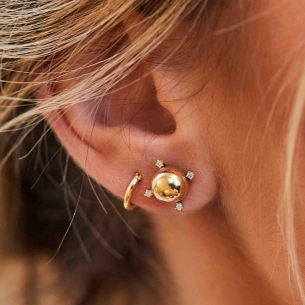 Brinco em Ouro Amarelo 18K com diamantes