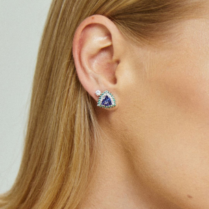 Brinco em Ouro Branco 18K com Tanzanita, Esmeraldas e Diamantes 