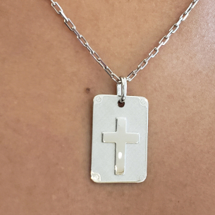 Pingente placa com cruz em Ouro Branco 18K