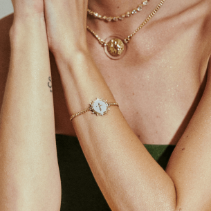 Pulseira Medalha com Diamantes em Ouro Amarelo 18K