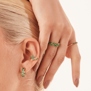 Anel com Esmeraldas em Ouro Amarelo 18K